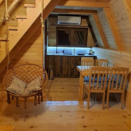 Wooden Cottages Konak Savnik Екстериор снимка