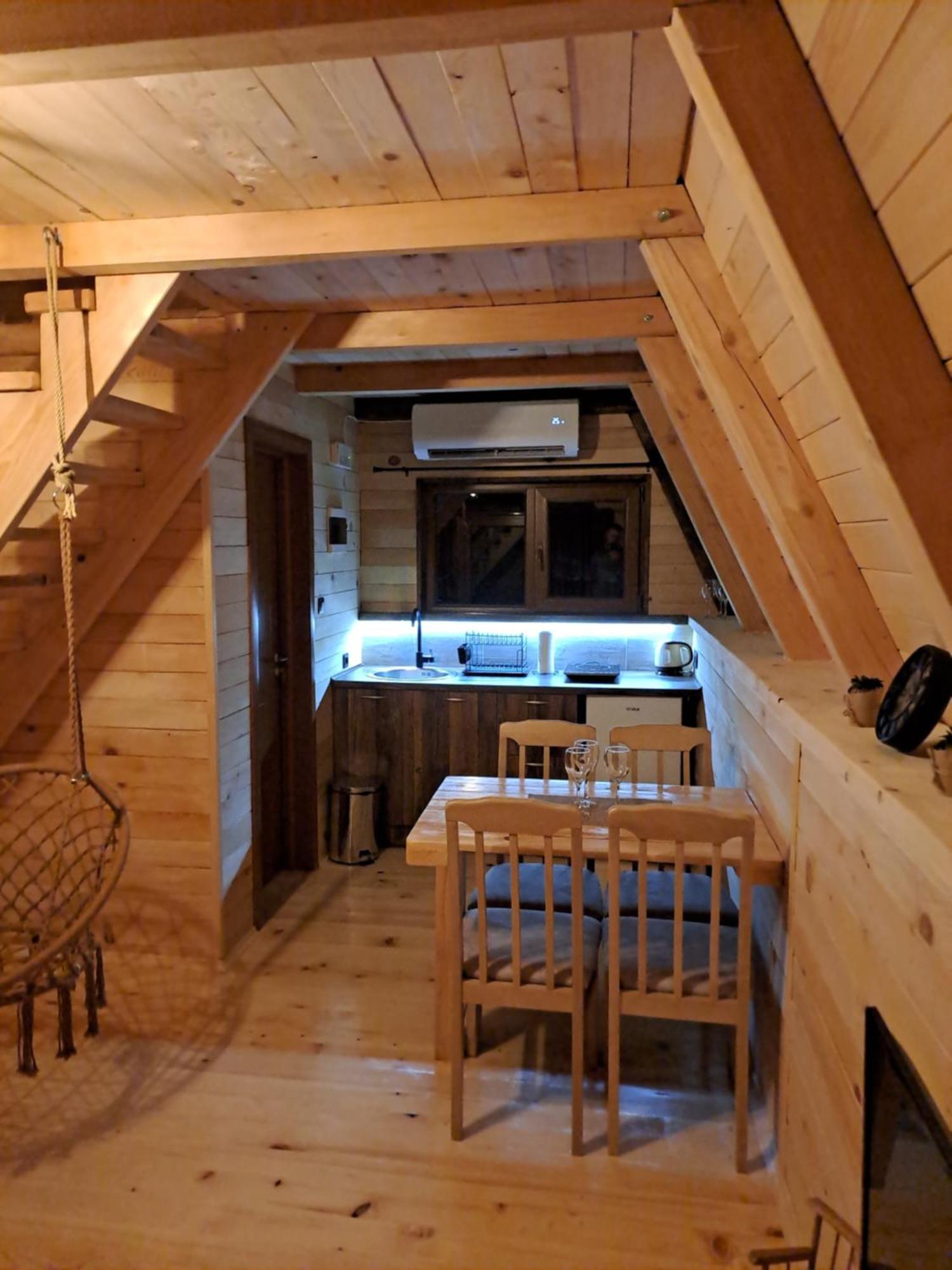 Wooden Cottages Konak Savnik Екстериор снимка