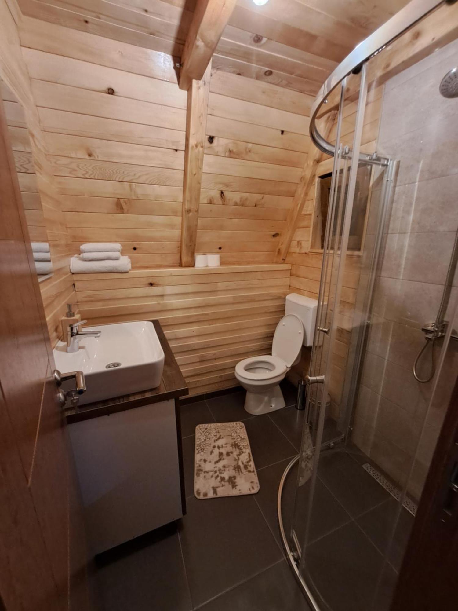 Wooden Cottages Konak Savnik Екстериор снимка