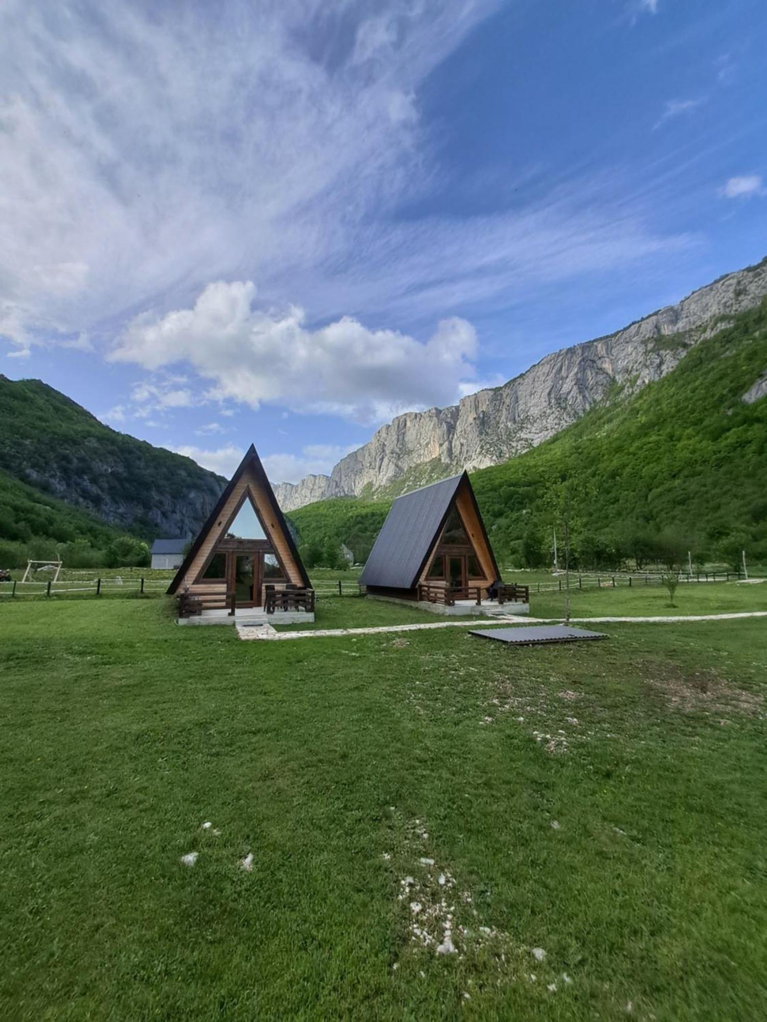 Wooden Cottages Konak Savnik Екстериор снимка