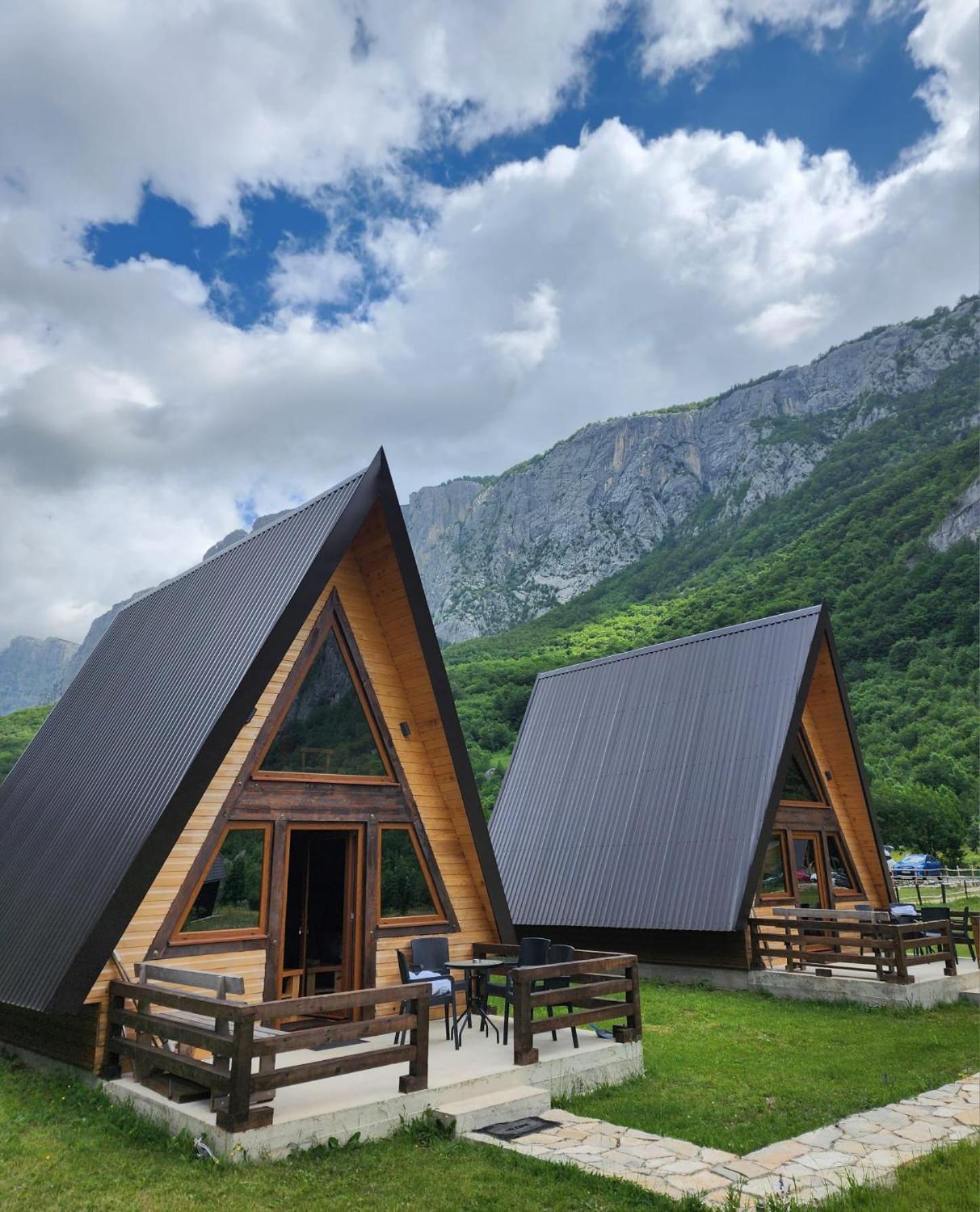 Wooden Cottages Konak Savnik Екстериор снимка